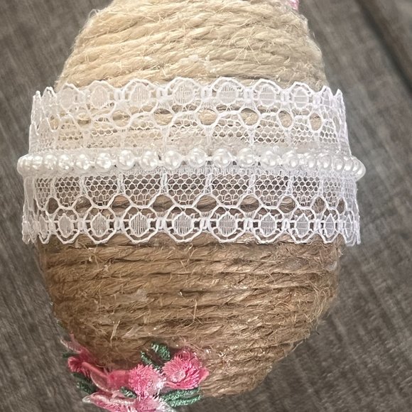 Rustic Pink Set of 4 Jute Easter Eggs, Custom Eggs, Farm Easter Décor, Religious - Picture 3 of 16